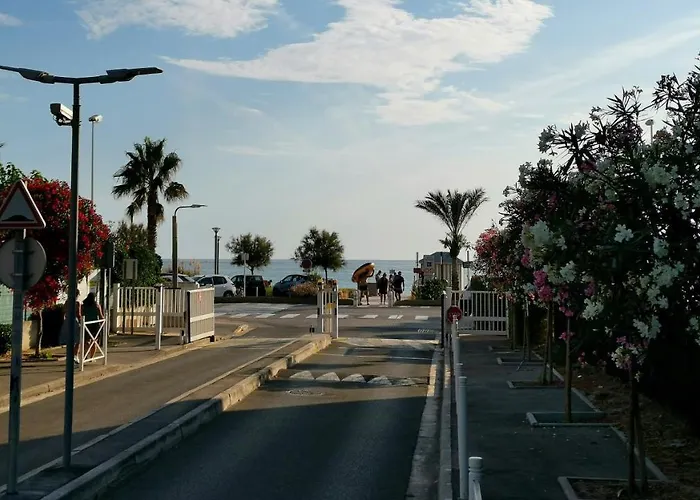 Au Clair De La Dune Apartament *