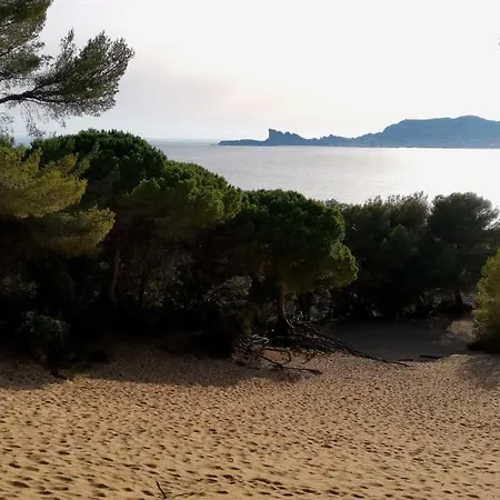 Au Clair De La Dune * Saint-Cyr-sur-Mer